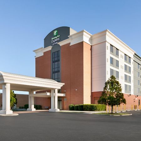 Holiday Inn Express Hotel & Suites Norfolk Airport By Ihg Bagian luar foto