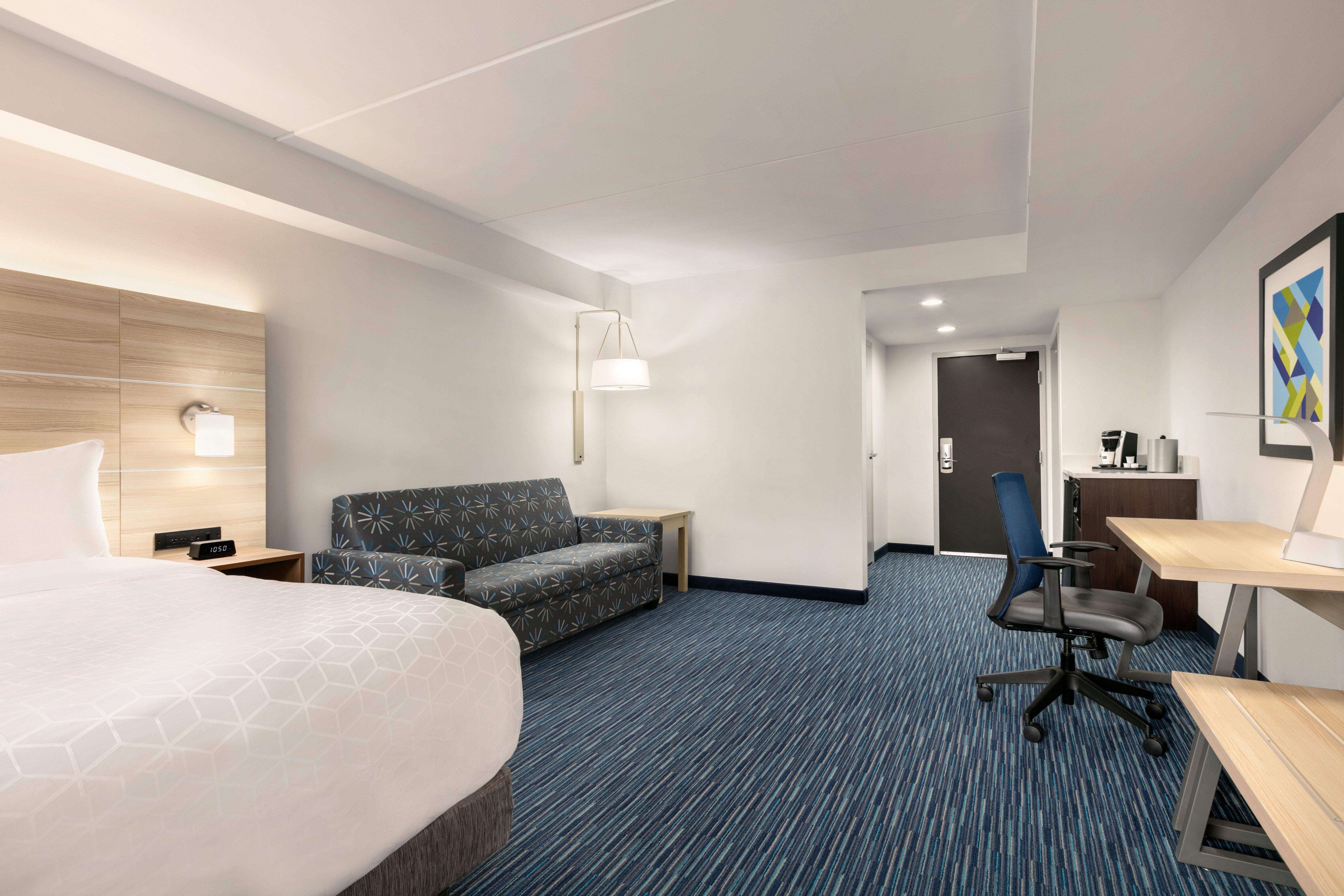 Holiday Inn Express Hotel & Suites Norfolk Airport By Ihg Bagian luar foto