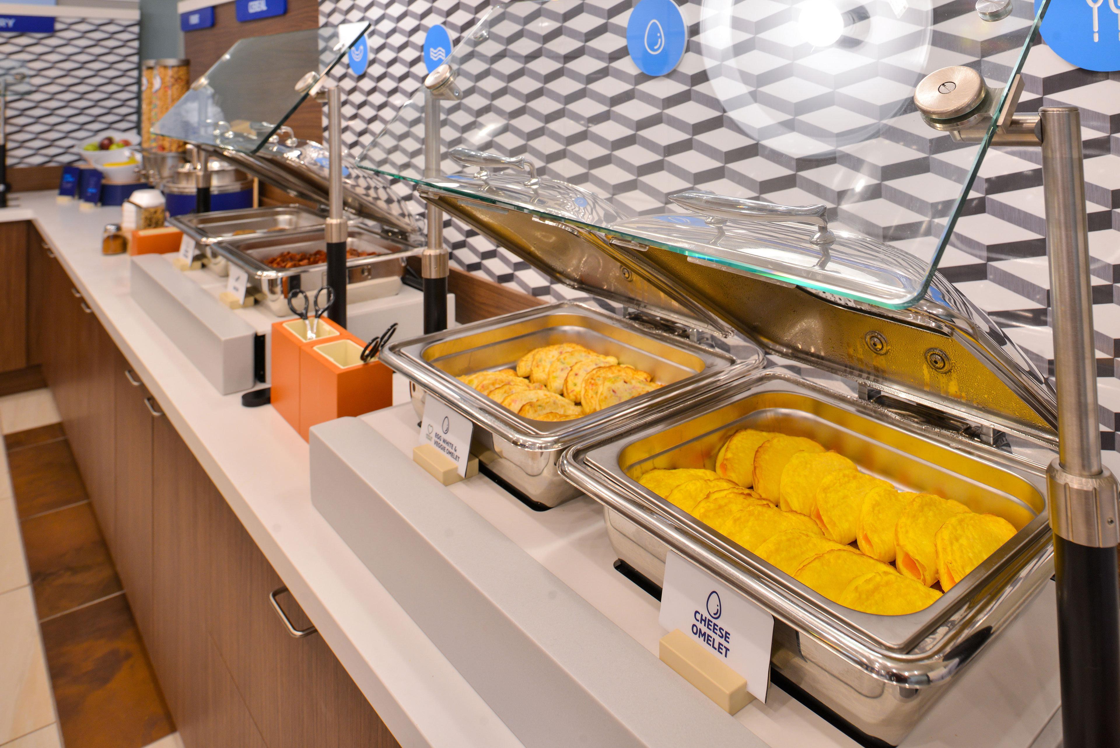 Holiday Inn Express Hotel & Suites Norfolk Airport By Ihg Bagian luar foto