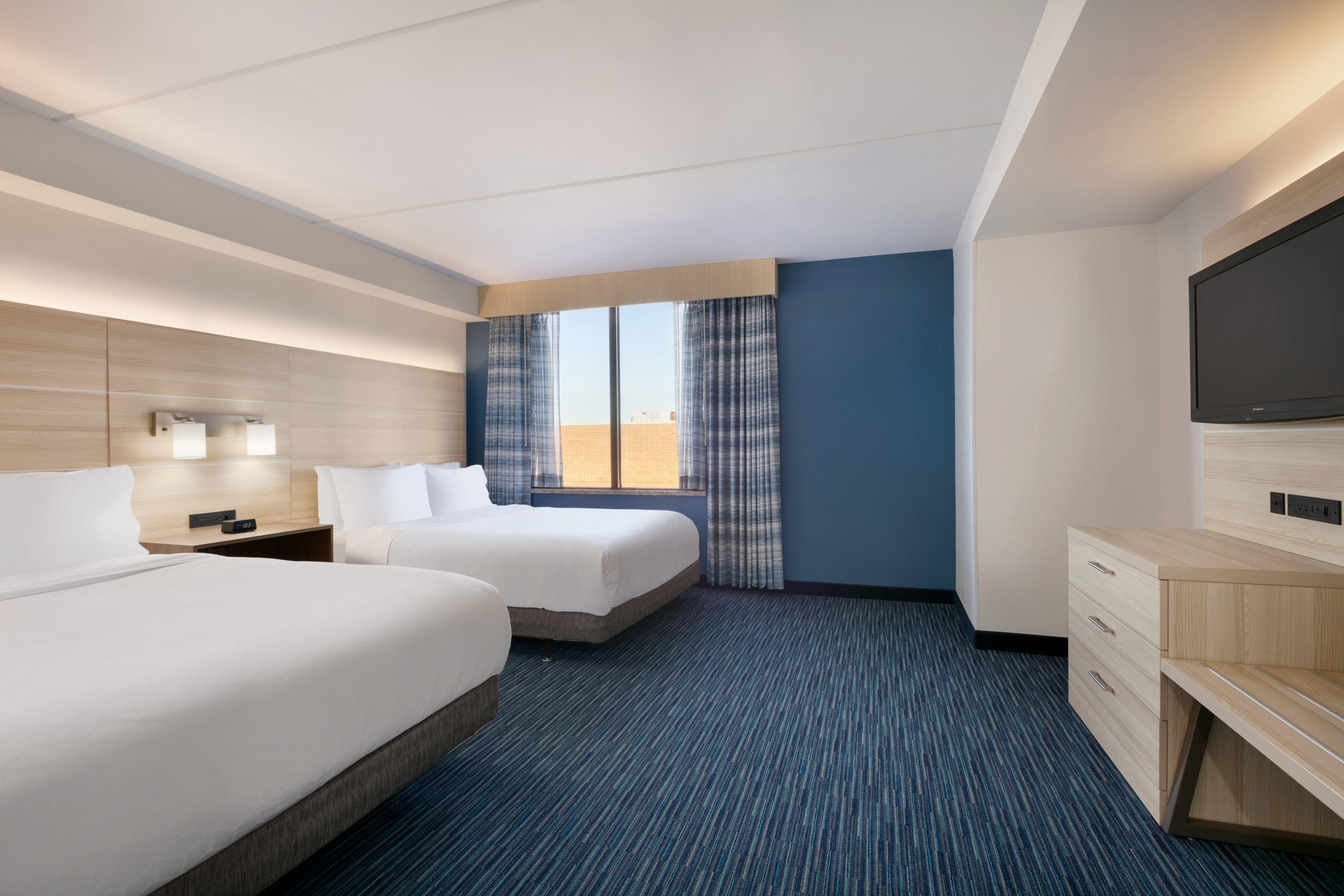 Holiday Inn Express Hotel & Suites Norfolk Airport By Ihg Bagian luar foto